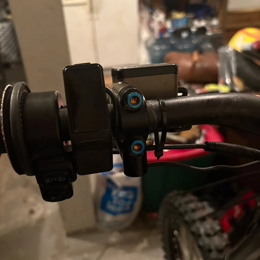 UB Mounting titanium bolts